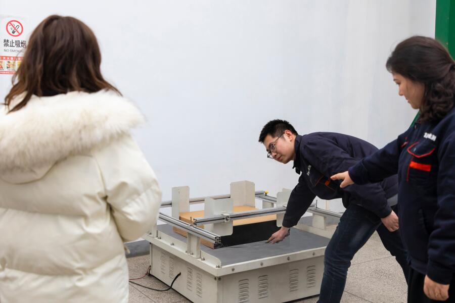 水平冲击试验
